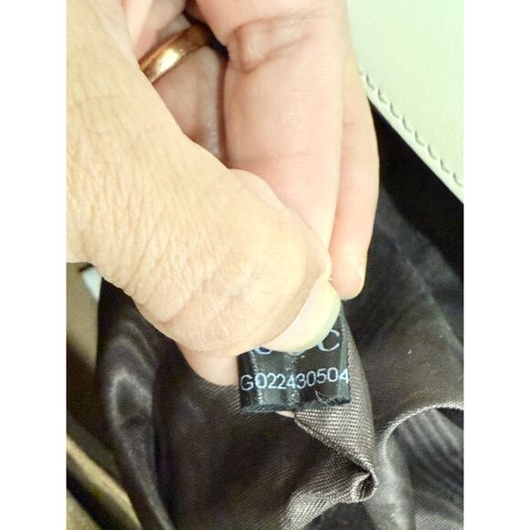 Gucci Large Sylvie 1969 Leather Handbag with Removable Strap White - Picture 15 of 15